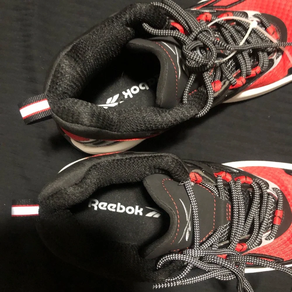 Reebok Men's Sneakers, Size 10, FFC0124581, Black/Red, Medium Width, Athletic